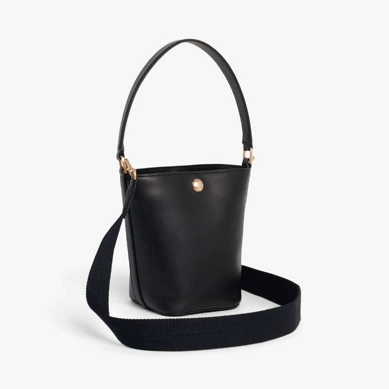 NF5221IT.000_3.jpg