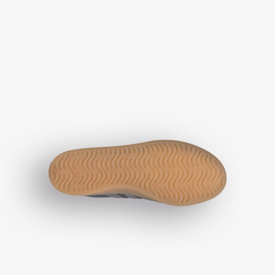 ID9081_6.jpg
